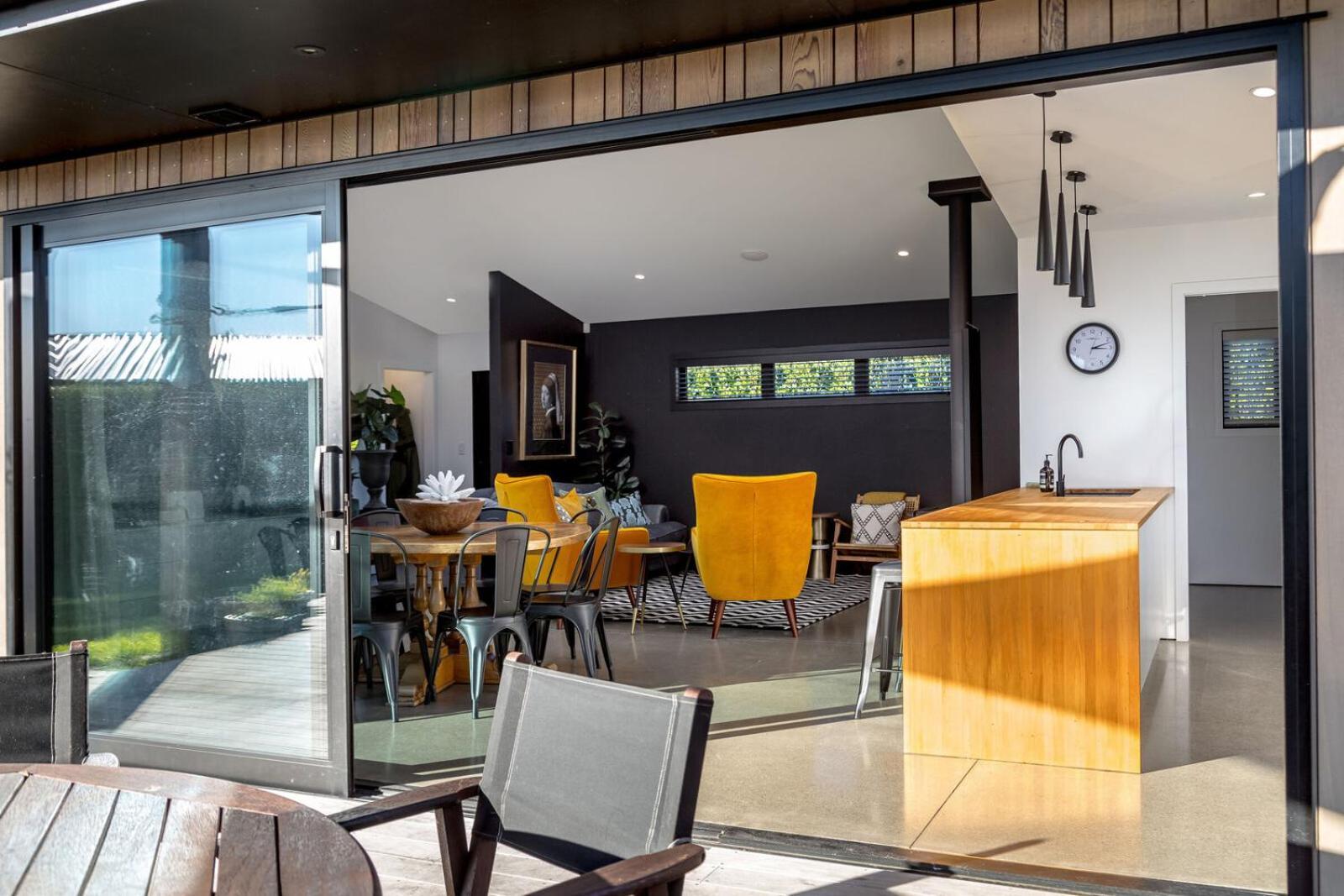 Haratei Villa Мартинбъро Екстериор снимка
